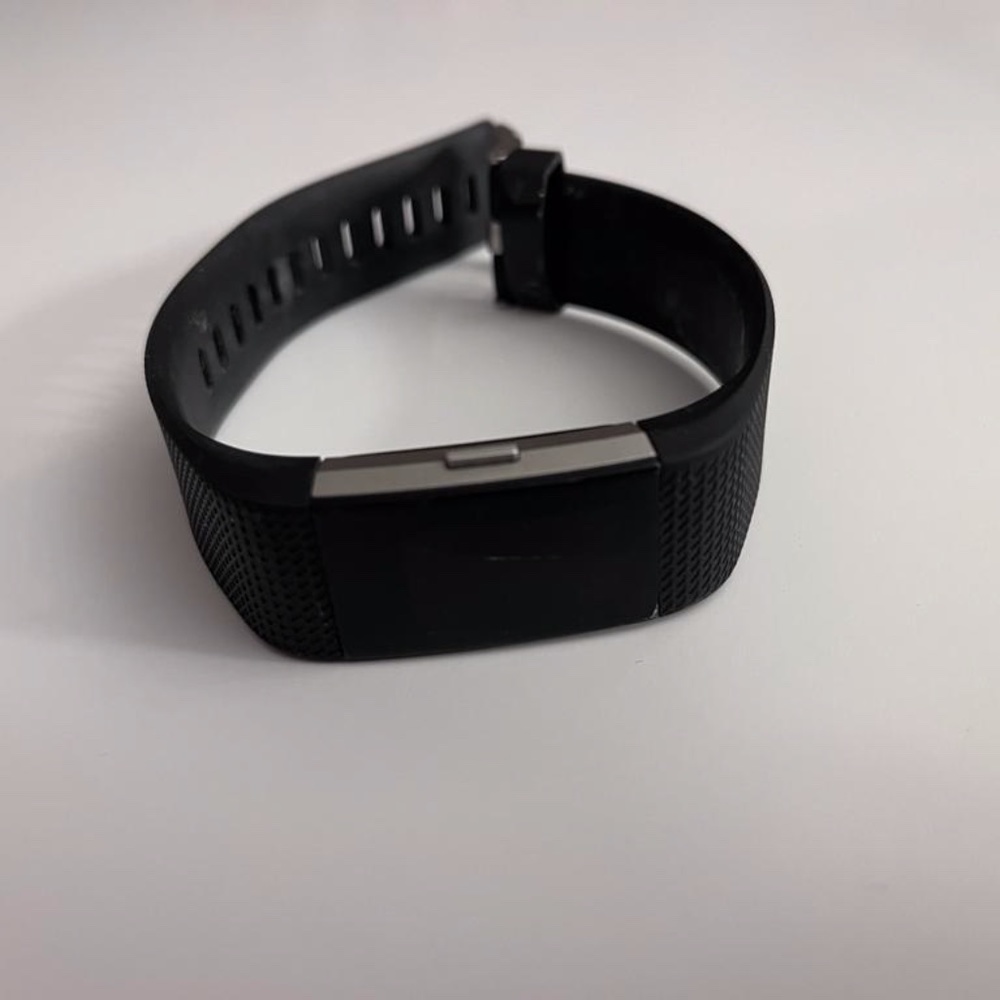 Fitbit charge 2 (Used)
